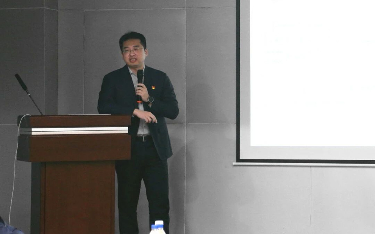 1711008069964723.jpg 000_¸±±¾.jpg